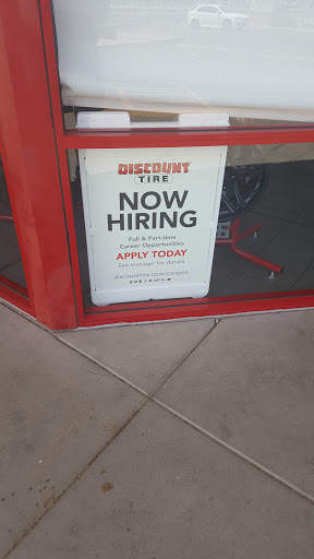 Tire Shop «Discount Tire Store», reviews and photos, 1130 W Elliot Rd, Tempe, AZ 85284, USA