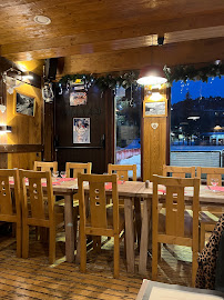 Atmosphère du Restaurant Chez Daniel à Arâches-la-Frasse - n°8