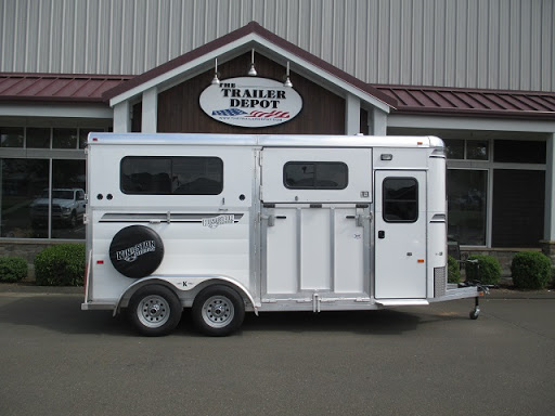 Horse trailer dealer Bridgeport