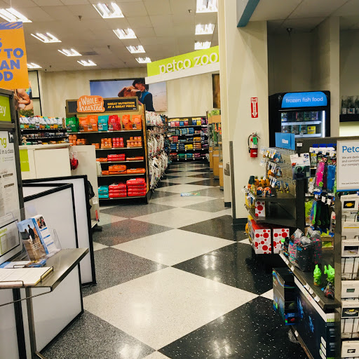 Pet Supply Store «Petco Animal Supplies», reviews and photos, 5215 Lakewood Blvd, Lakewood, CA 90712, USA
