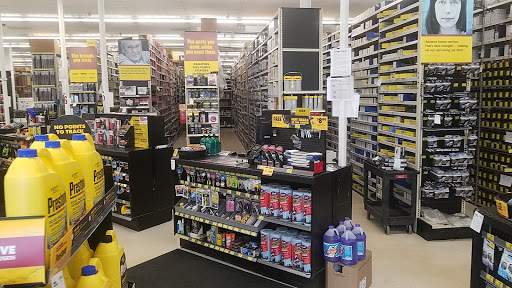 Auto Parts Store «Advance Auto Parts», reviews and photos, 861 N Randall Rd, Batavia, IL 60510, USA