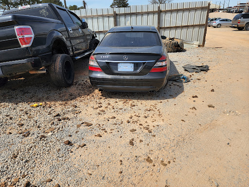 Used Auto Parts Store «Gray & White Used Parts», reviews and photos, 733 Cross Plains Hulett Rd, Carrollton, GA 30116, USA