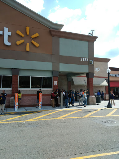 Discount Store «Walmart», reviews and photos, 3133 Main St, Mohegan Lake, NY 10547, USA