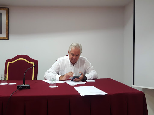 Información y opiniones sobre Clínica Veterinaria Morey de Ceuta