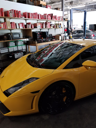 Auto Repair Shop «Cross Creek Auto Service», reviews and photos, 10024 Cross Creek Blvd, Tampa, FL 33647, USA