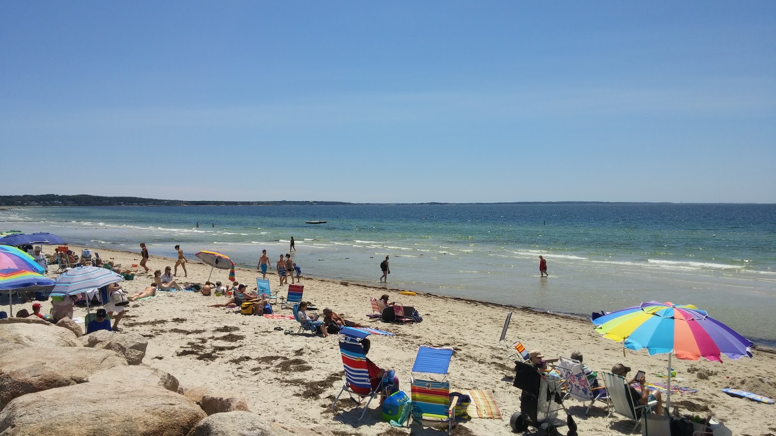 Foto de Chapoquoit Beach con arena beige superficie