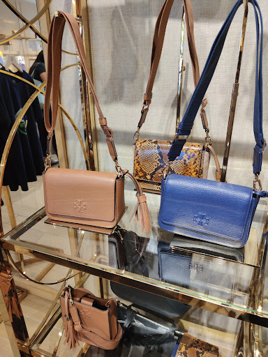 Shopping Mall «Allen Premium Outlets», reviews and photos, 820 Stacy Rd, Allen, TX 75013, USA