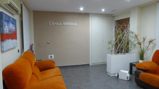 Clínica Médica Integral Dra. Carmen Molina en Almería, Almería