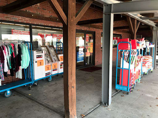 Dollar Store «FAMILY DOLLAR», reviews and photos, 901 Central St, Leominster, MA 01453, USA