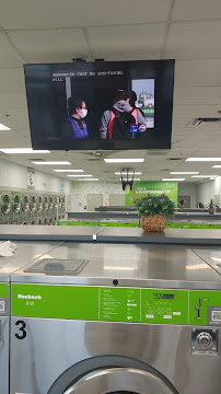 DJ's Laundromart - Photo 9 - Car repair in Coconut Creek, FL, Fort Lauderdale