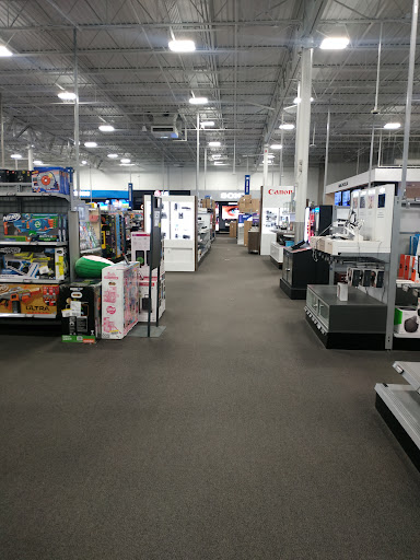 Electronics Store «Best Buy», reviews and photos, 237 Crossroads Blvd, Cary, NC 27518, USA