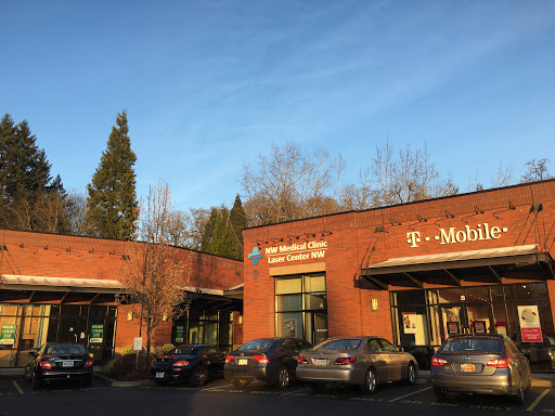 T-Mobile, 9 Centerpointe Dr, Lake Oswego, OR 97035, USA, 