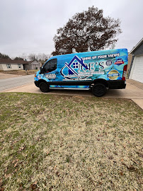 Joe’s Window Cleaning//gutter cleaning// pressure washing - Photo 2 - Car repair in Arlington, TX, Arlington