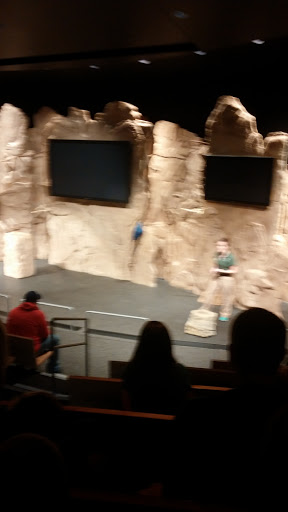 Gift Shop «Minnesota Zoo Gift Shop», reviews and photos, 13000 Zoo Blvd, Apple Valley, MN 55124, USA