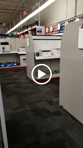 Office Supply Store «Staples», reviews and photos, 1 Chestnut Hill Plaza, Newark, DE 19713, USA