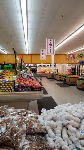 Grocery Store «Buy Low Market», reviews and photos, 19050 La Puente Rd, West Covina, CA 91792, USA