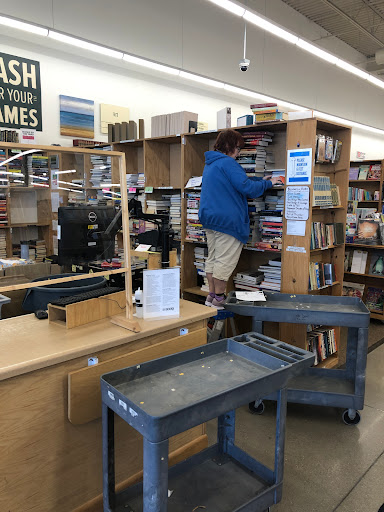 Book Store «Half Price Books», reviews and photos, 8107 E. Broad St., Reynoldsburg, OH 43068, USA