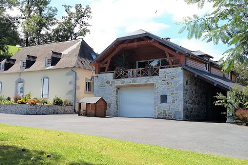 Lodge Gîte Zen: location gîte au calme tout confort montange pleine nature Pyrénées Atlantiques Lourdes Asson