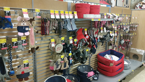 Pet Supply Store «PetSmart», reviews and photos, 400 Mill Creek Dr, Secaucus, NJ 07094, USA