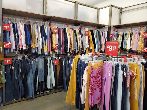 Clothing Store «Old Navy», reviews and photos, 4990 Altama Ave, Brunswick, GA 31525, USA