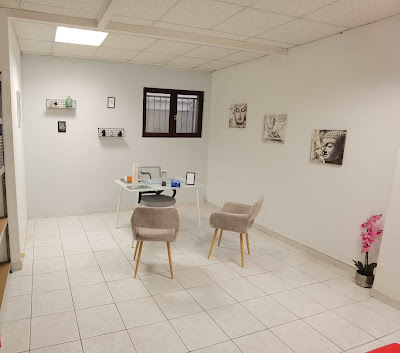 Stéphanie SCHMIDT psychothérapie, E. M. D. R, sexothèrapie à Voiron