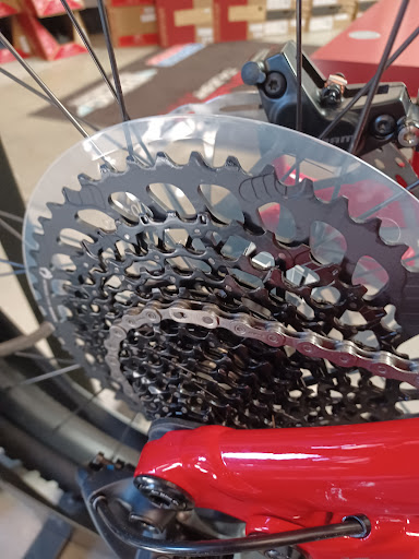 Motorcycle Dealer «Fremont Honda Kawasaki Suzuki», reviews and photos, 41315 Albrae St, Fremont, CA 94538, USA