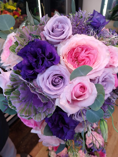 Florist «The Petal Pusher Floral Design», reviews and photos, 6 Elizabeth St, Derby, CT 06418, USA