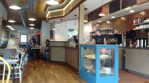 Restaurant «Uptowne Cafe», reviews and photos, 1217 Caledonia St, La Crosse, WI 54603, USA