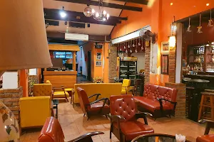 Muzaik Restaurant & Bar image