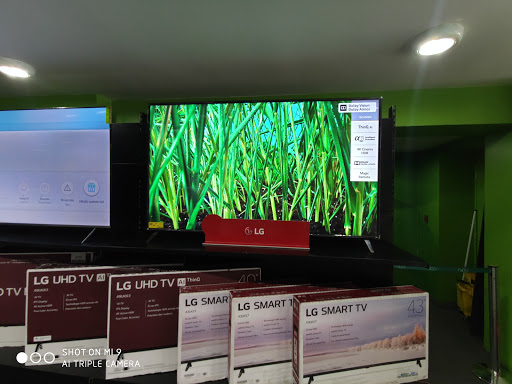 Shops to buy televisions in Caracas