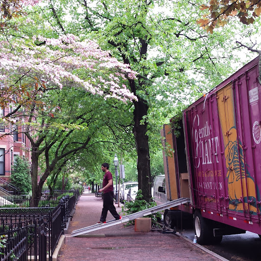 Moving and Storage Service «Gentle Giant Moving Company», reviews and photos, 199 Constitution Ave #5, Portsmouth, NH 03801, USA