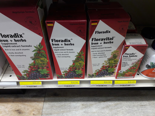 Gourmet Grocery Store «Yes! Organic Market Capitol Hill», reviews and photos, 410 8th St SE, Washington, DC 20003, USA