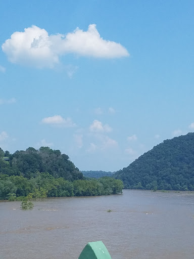 Bicycle Store «Harpers Ferry Outfitters & Bike Shop», reviews and photos, 129 Potomac St, Harpers Ferry, WV 25425, USA