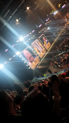 Comentarii opinii despre Home Credit Arena