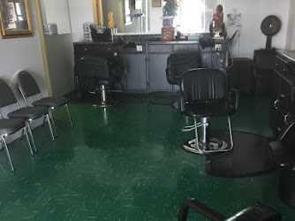 Beautiful Hair & Nail Salon---LOOKING FOR HAIR STYLISTS!
