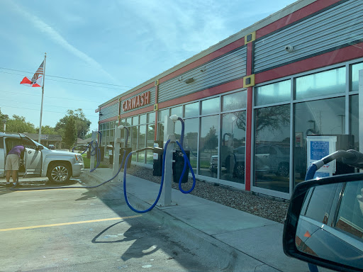 Fastrax Car Wash en Wichita