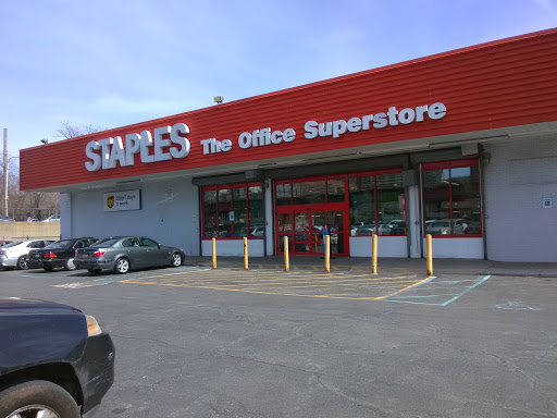 Staples, 5680 Broadway, Bronx, NY 10463, USA, 