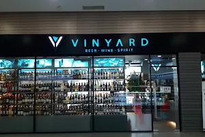 Vinyard Hypermart Puri image