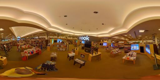 Book Store «Barnes & Noble», reviews and photos, 4010 S Tamiami Trail, Sarasota, FL 34231, USA