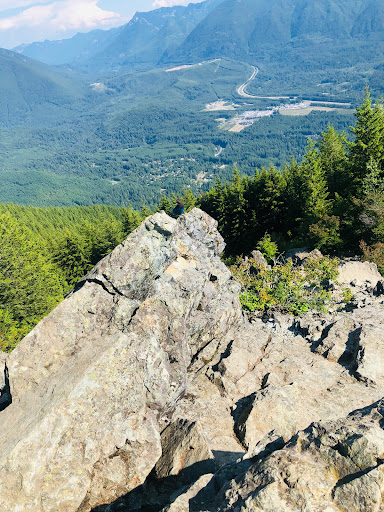Mt. Si Trailhead