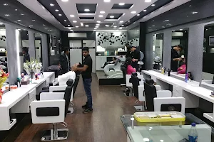 Infinity Salon image