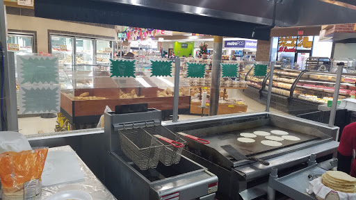 Grocery Store «El Rancho Supermercado», reviews and photos, 6800 Berkman Dr, Austin, TX 78723, USA