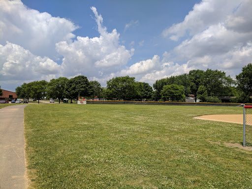 Park «Beecher Center», reviews and photos, 901 Game Farm Rd, Yorkville, IL 60560, USA