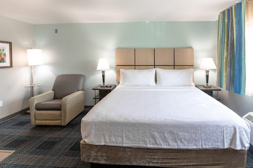 Candlewood Suites Ontario - Convention Center, an IHG Hotel