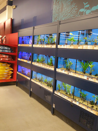 Pet Supply Store «Petco Animal Supplies», reviews and photos, 2723 Stroschein Rd, Monroeville, PA 15146, USA