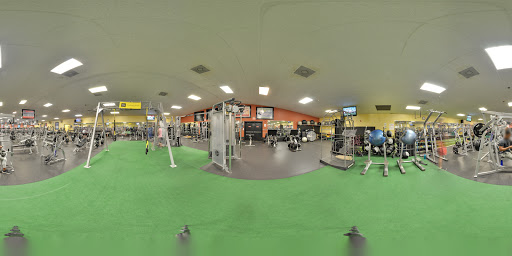 Gym «World Gym», reviews and photos, 1990 Chaneyville Rd, Owings, MD 20736, USA