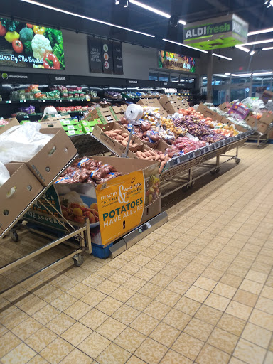 Supermarket «ALDI», reviews and photos, 2906 Laporte Ave, Valparaiso, IN 46383, USA