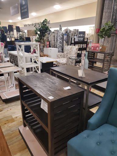 Department Store «HomeGoods», reviews and photos, 8200 Renaissance Pkwy #103, Durham, NC 27713, USA