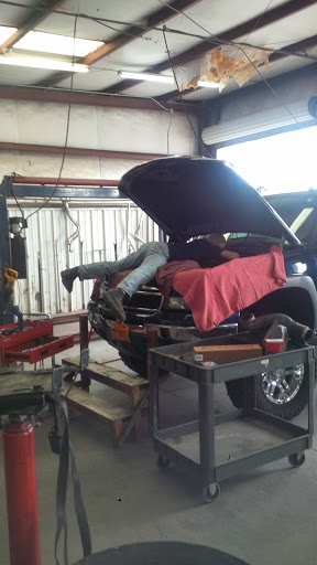 Auto Repair Shop «Automotive Engineering», reviews and photos, 99 Commodore Path, Hiram, GA 30141, USA