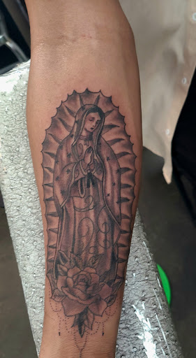 Explore submarine tattoo ideas, creative tattoo ideas in Garden Grove, available at Dr. Tattoo Studio